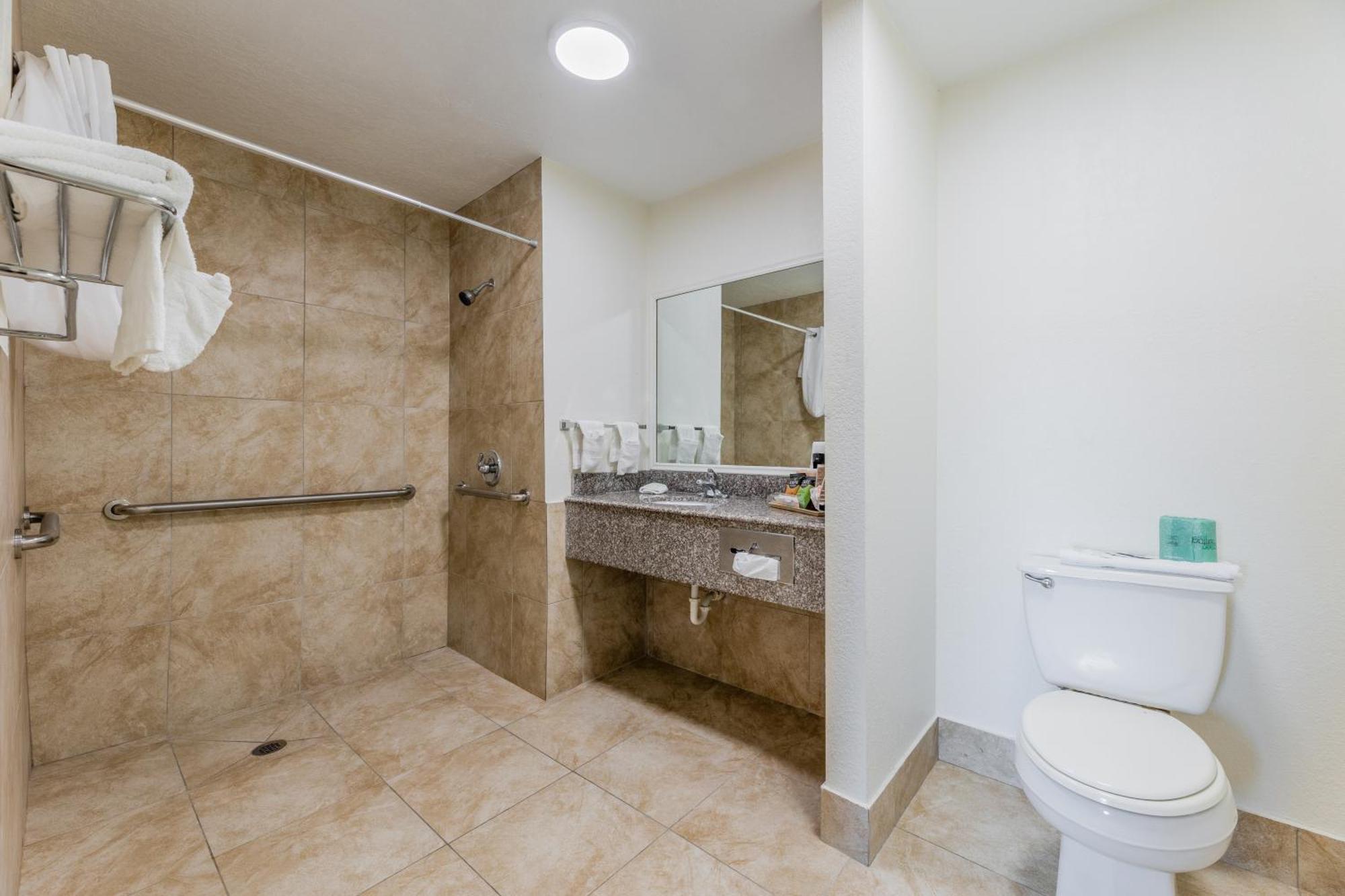 6 Galveston, Tx Seawall Hotel
