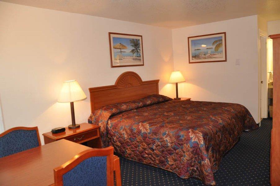 6 Galveston, Tx Seawall Hotel 3*